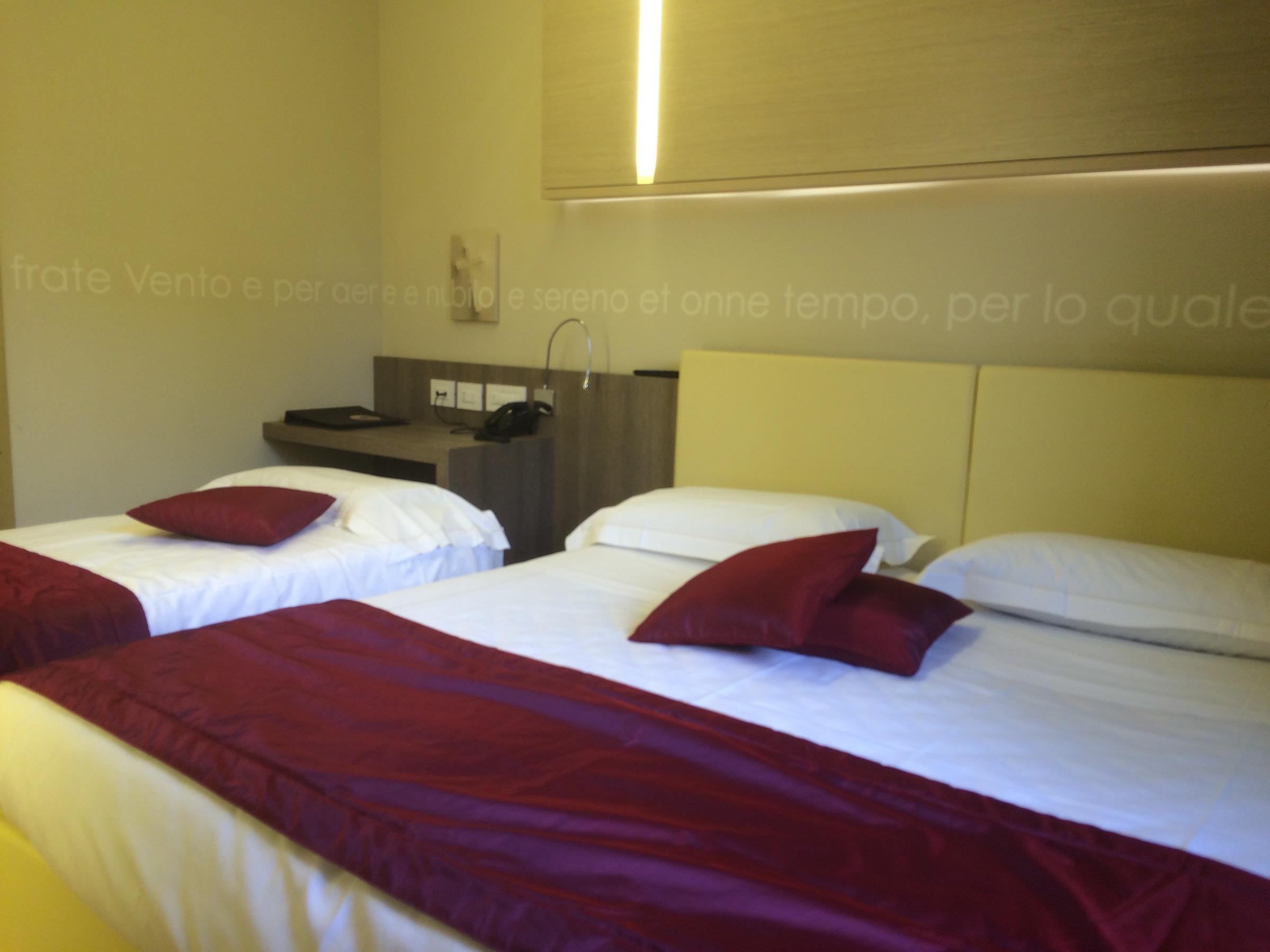 Hotel Il Cantico St. Peter Roma Esterno foto