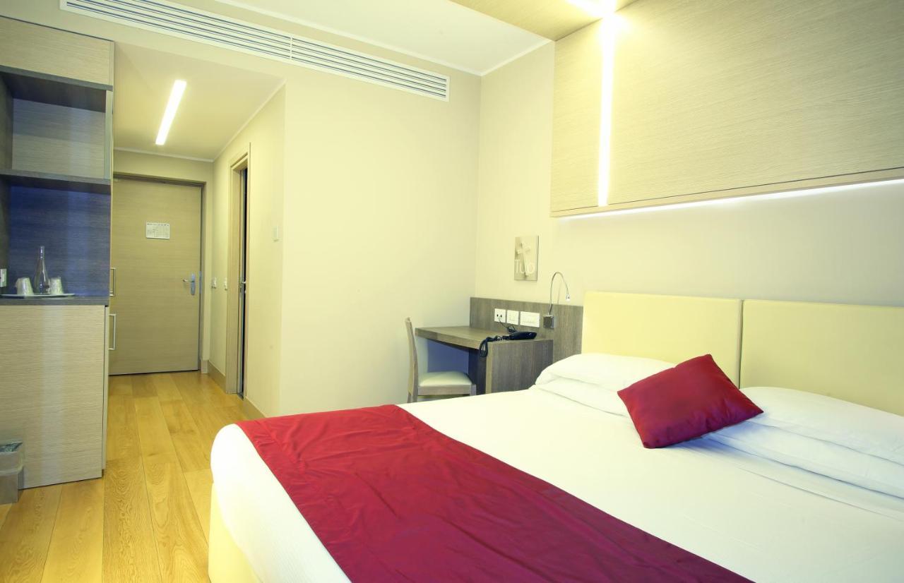 Hotel Il Cantico St. Peter Roma Esterno foto
