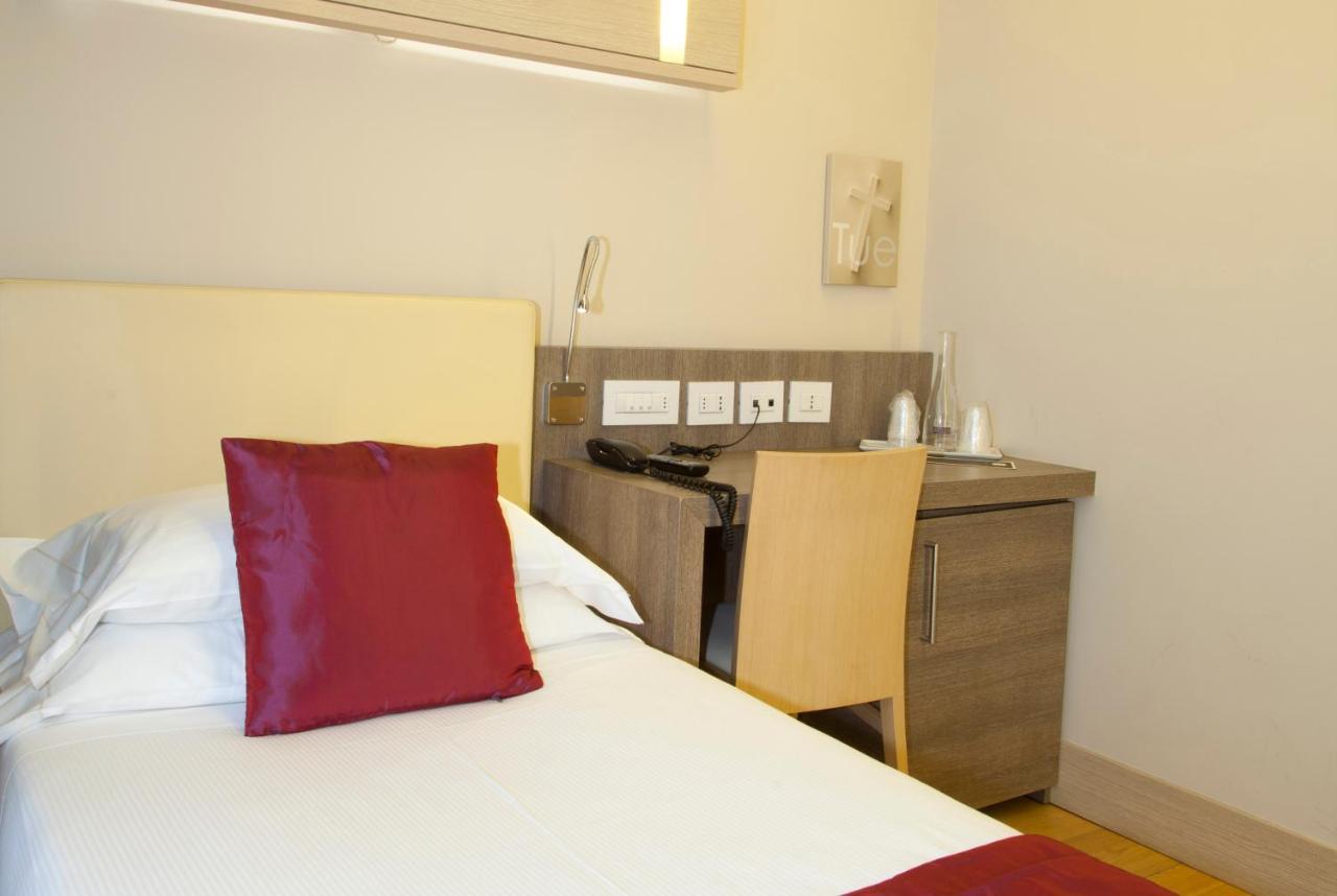 Hotel Il Cantico St. Peter Roma Esterno foto
